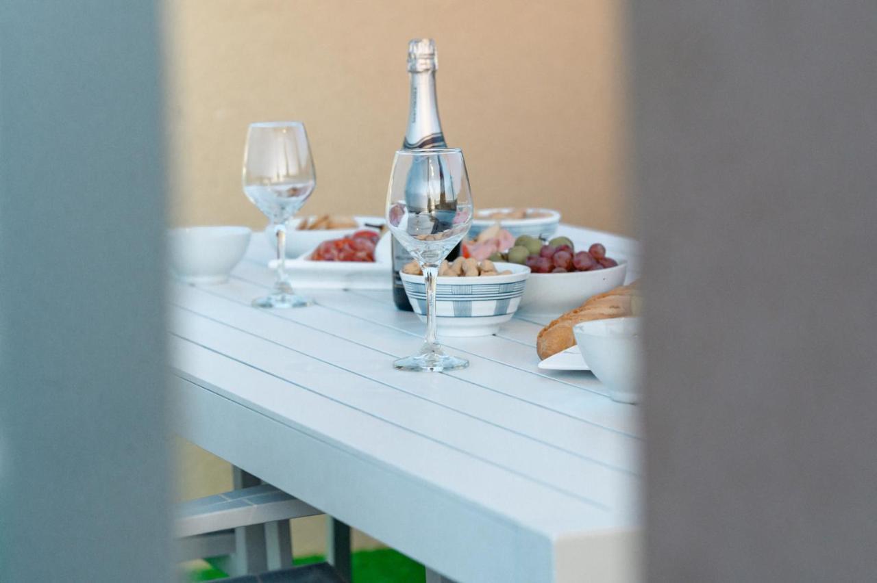Anici Crt Penthouse 4 - With Private Rooftop Pool 빅토리아 외부 사진
