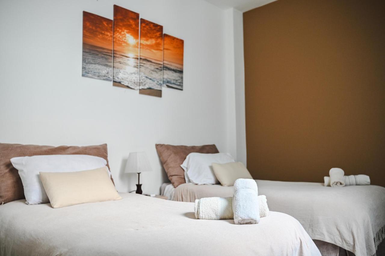 Anici Crt Penthouse 4 - With Private Rooftop Pool 빅토리아 외부 사진