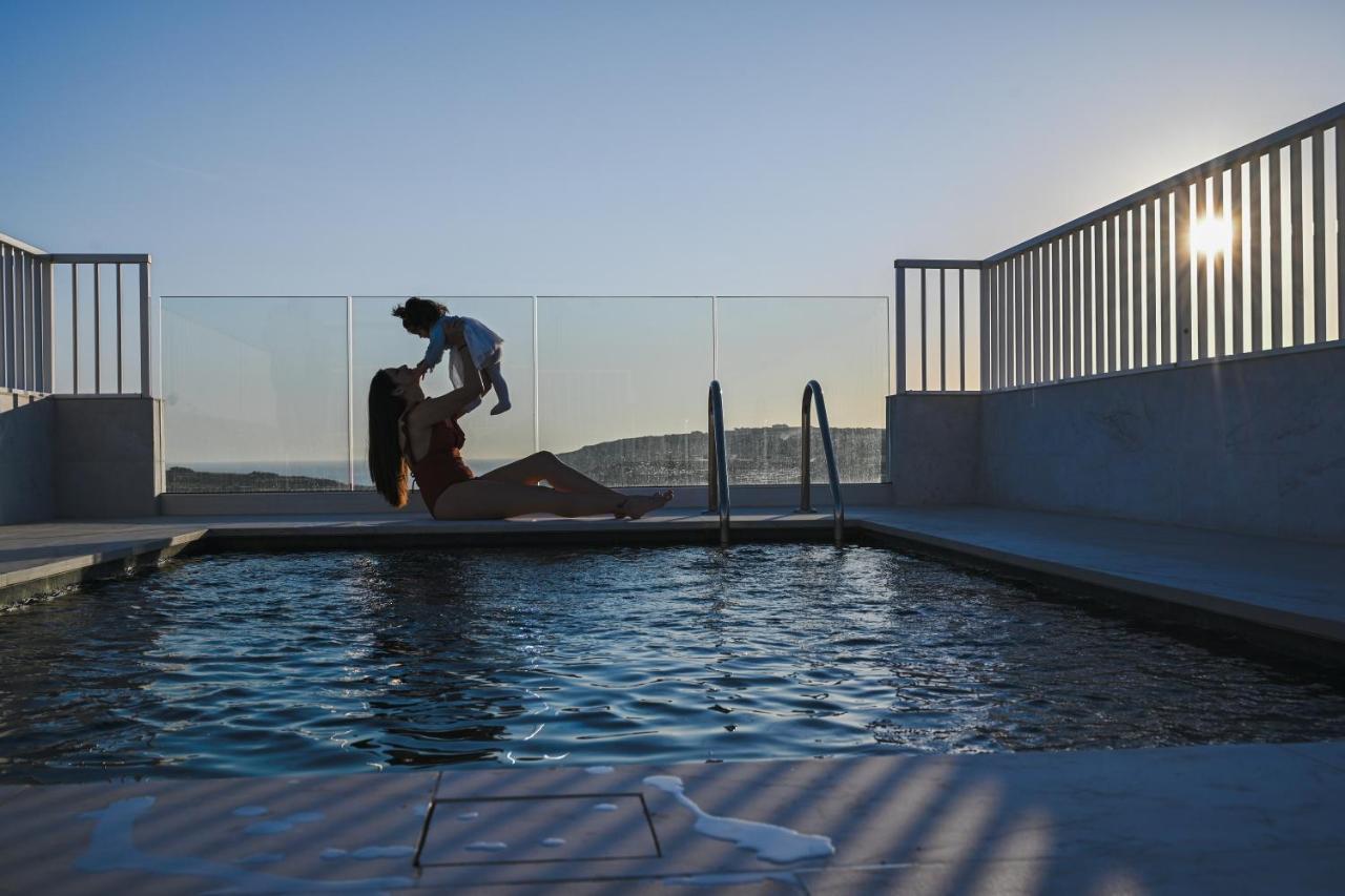 Anici Crt Penthouse 4 - With Private Rooftop Pool 빅토리아 외부 사진