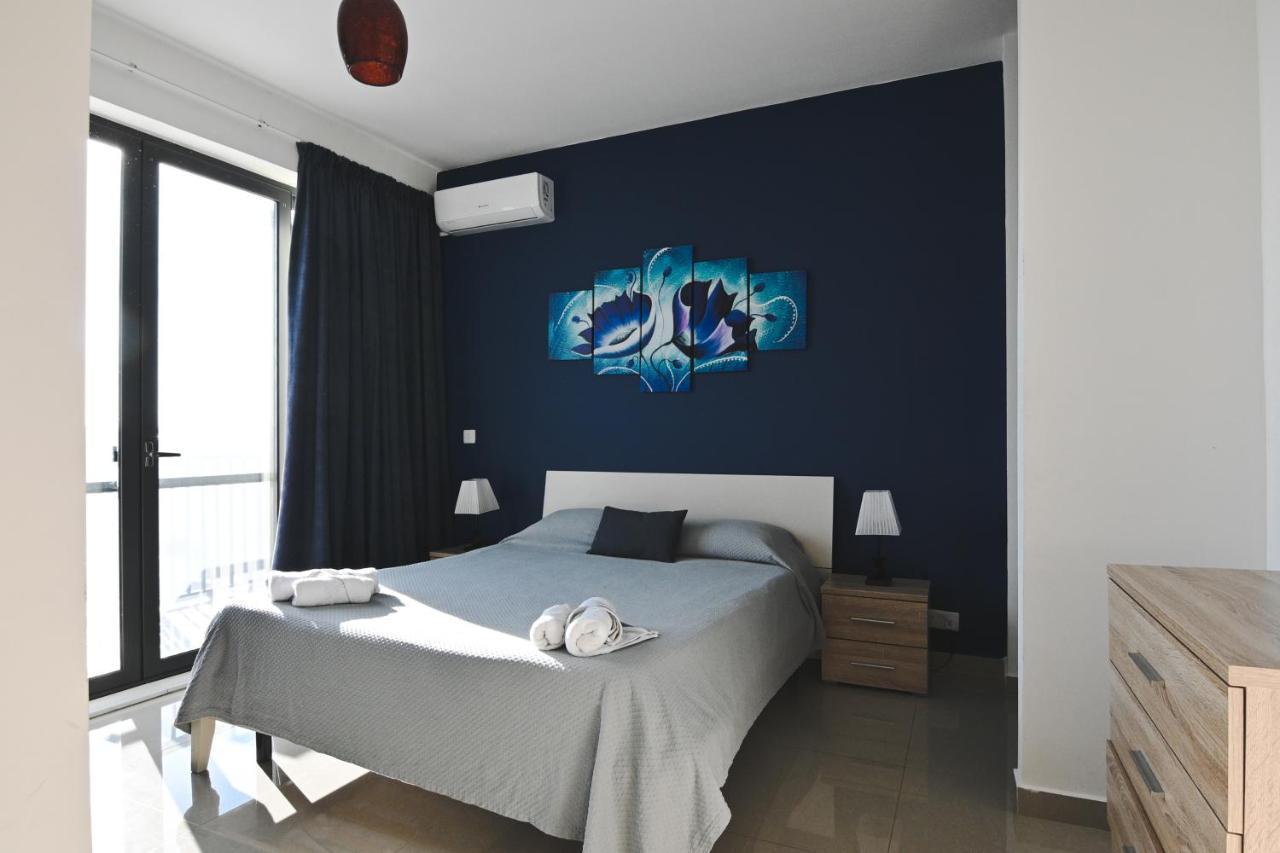 Anici Crt Penthouse 4 - With Private Rooftop Pool 빅토리아 외부 사진