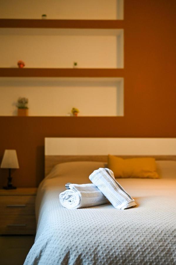 Anici Crt Penthouse 4 - With Private Rooftop Pool 빅토리아 외부 사진